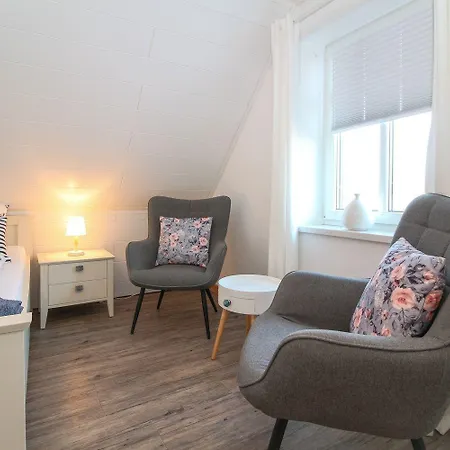 Brise8-zimmer-4-kutter Greetsiel